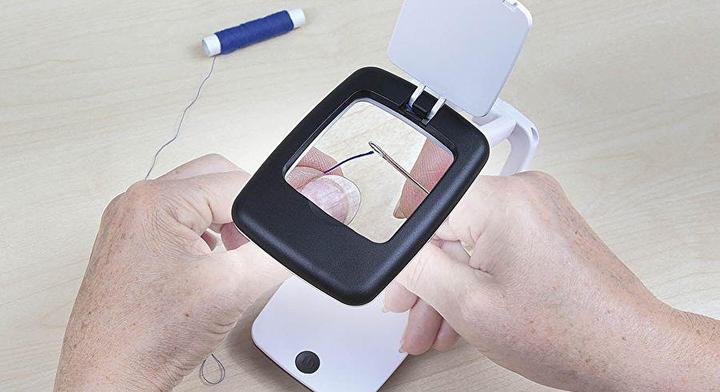 Produktbild Wedo Tischlupe mit LED Beleuchtung