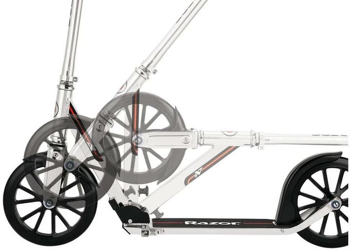 Immagine prodotto Razor Scooter A6 - Argento 23L (MC2)