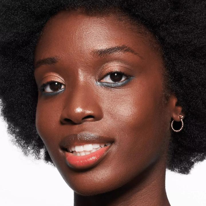 Actual product image Catrice Lip Gloss Melt and Shine 050 Resting Beach Face
