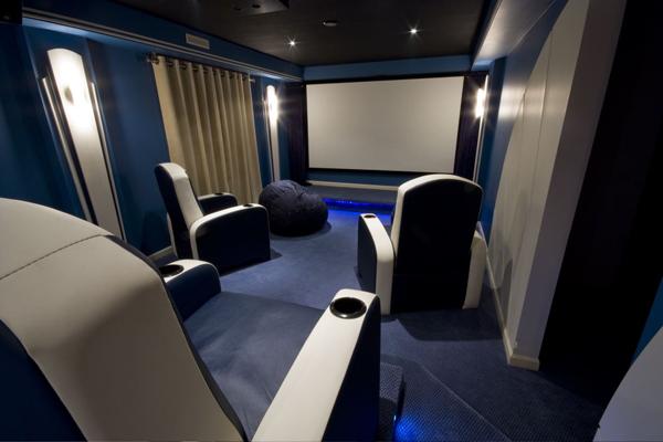 Immagine prodotto Elite Screens ezFrame (138", 2.35:1)
