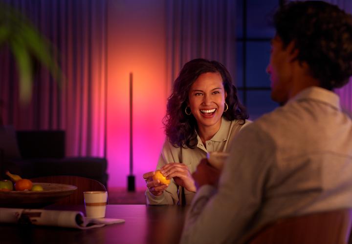 Produktbild Philips Hue Gradient Signe (2550 lm)