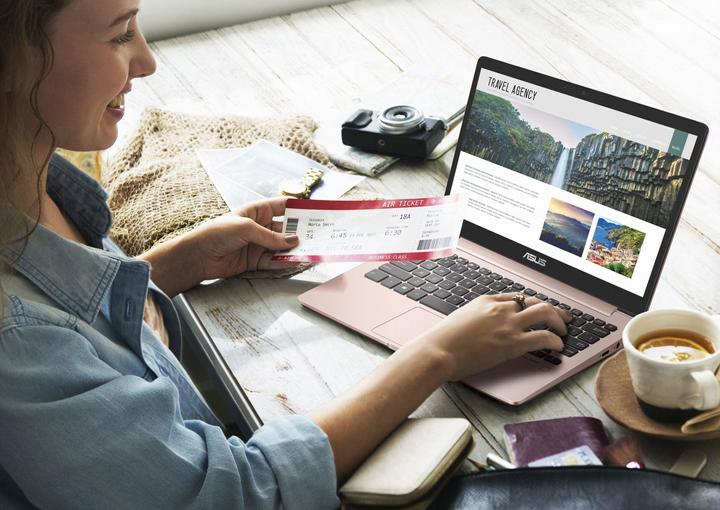 Produktbild ASUS ZenBook 13 UX331UN-EG068T (13.30", Intel Core i7-8550U, 16 GB, 256 GB, CH)