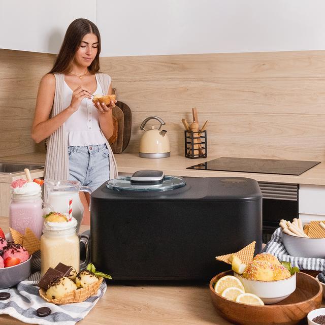 Actual product image Cecotec Touch Gelacy 1200 ice cream maker with