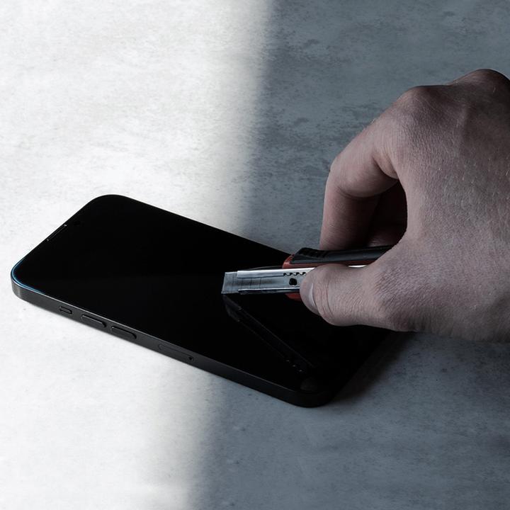 Image du produit Crong 7D Nano Flexible Glass - Niepękające szkło hybrydowe 9H na cały ekran iPhone 13 mini (1 pièce(s), Apple iPhone 13 mini)