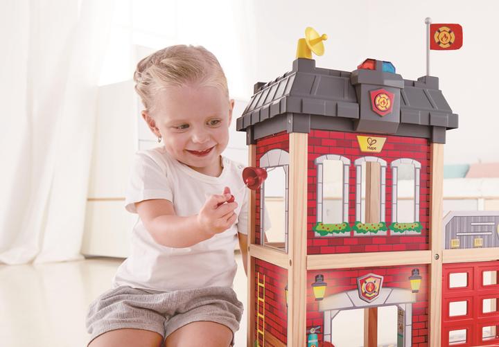 Immagine prodotto Hape Grande caserma dei pompieri di città