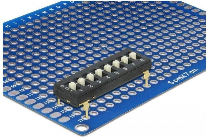 Actual product image Delock DIP-Switch Tri-State 8-digit 2,54mm pitch THT vertical black 2 pieces