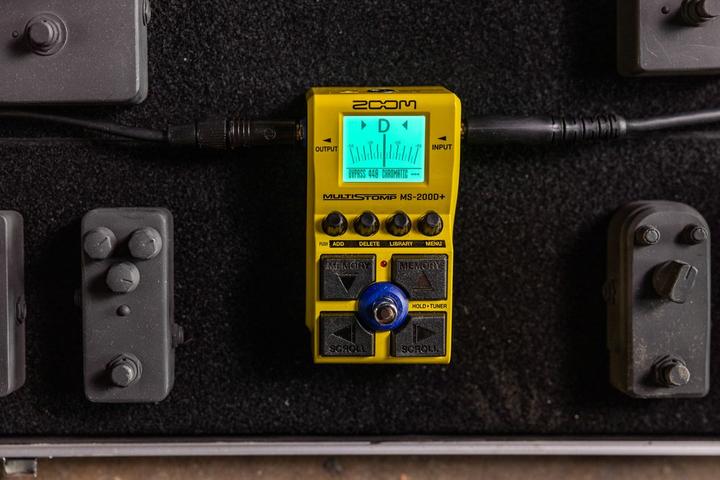 Actual product image Zoom MS-200D+ (Guitar)