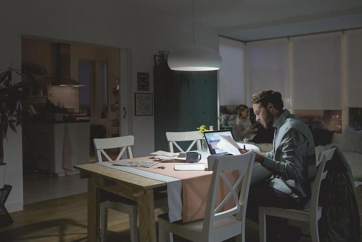 Actual product image Philips white (E27, 10.50 W, 1521 lm, 1 x, D)