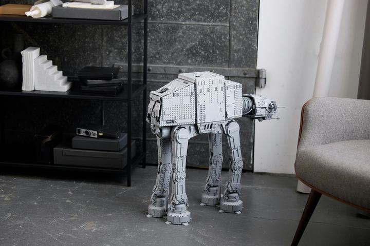 Productafbeelding LEGO AT-AT (75313, LEGO Star Wars, LEGO Zeldzame Sets)