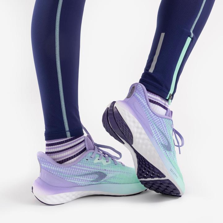 Actual product image Kiprun Kids long running tights with zip - Dry+ 900 dark blue/green (6, 7, 8)