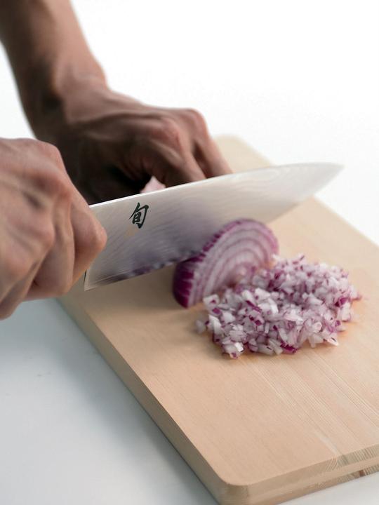Actual product image Kai Shun chef's knife (20 cm)
