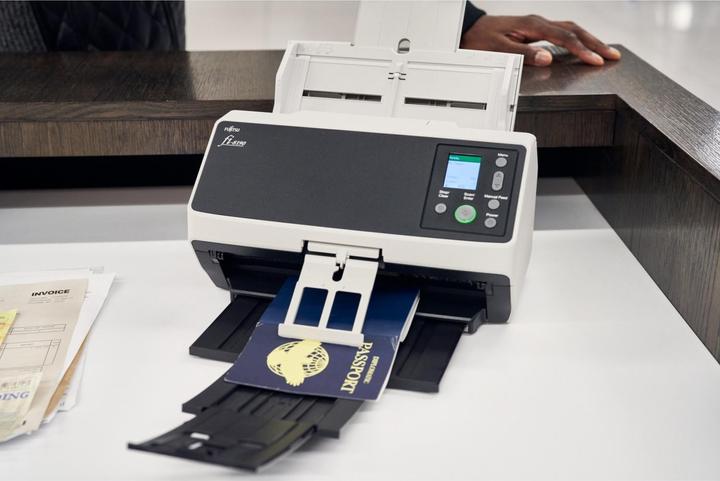 Produktbild RICOH Dokumentenscanner fi-8170 (USB, LAN)