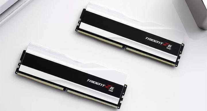 Image du produit G.Skill Trident Z5 CK RGB (2 x 24 Go, 8200 MHz, RAM DDR5, DIMM)