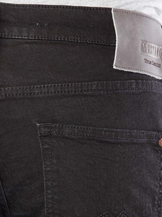Actual product image Mustang Oregon Tapered Jeans black black (W35/L36)