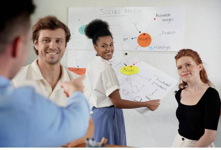 Produktbild Nobo Whiteboard Rahmenlos (45 x 45 cm)