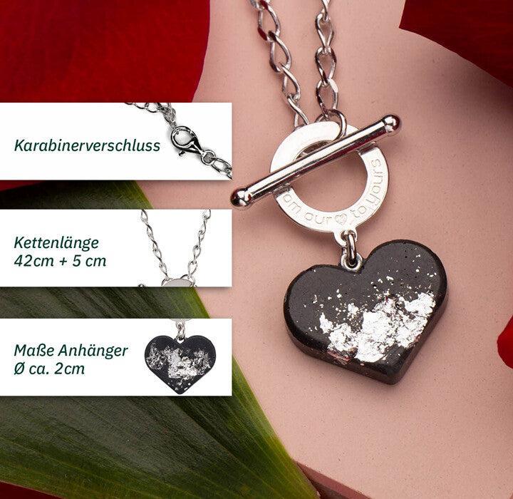 Produktbild C. Jungle Halskette mit Herzanhänger JASMINA1 Handgemacht Sterling Silber Ultra hochfester Beton (Recyceltes 925 Sterling Silber, Rhodiniert)