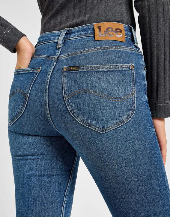 Actual product image Lee Jeans Breese Boot (27)