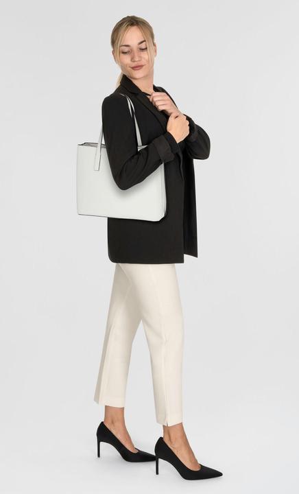 Produktbild Guess Shopper Meridian Girlfriend Tote (10 l)