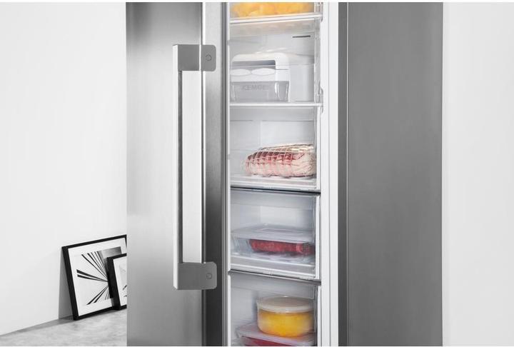 Actual product image Whirlpool UW8 F2Y XBI F 2 (Stand-alone, 263 l)