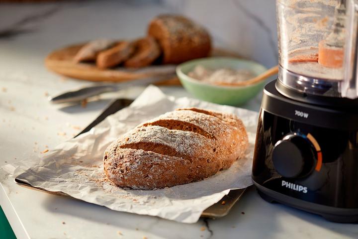 Actual product image Philips HR7320/00 (2100 ml, 700 W)
