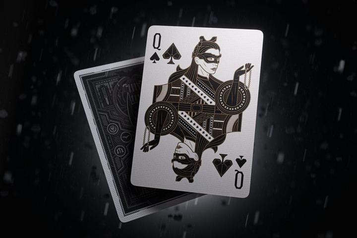 Immagine prodotto Theory11 Carte da gioco del Cavaliere Oscuro di Batman | teoria11 (Inglese)