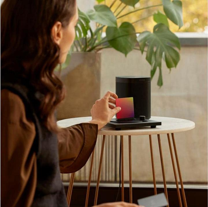 Actual product image Senic Muse Play white Sonos-compatible control unit (USB power delivery)