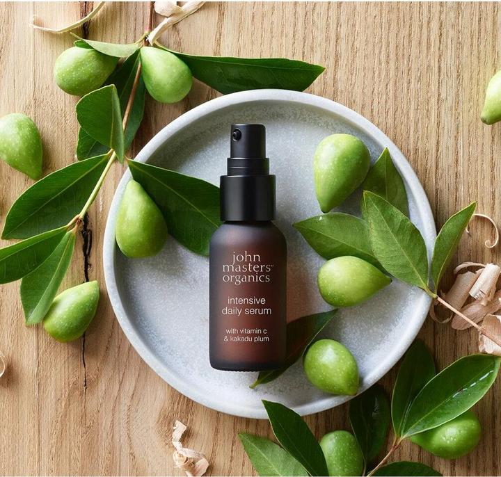 Actual product image John Masters Organics Intensive Daily Serum with Vitamin C & Kakadu Plum (30 ml)