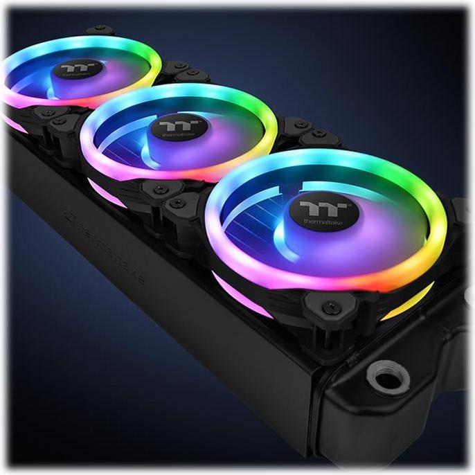 Actual product image Thermaltake TT Riing Trio 14 RGB (140 mm, 3 x)