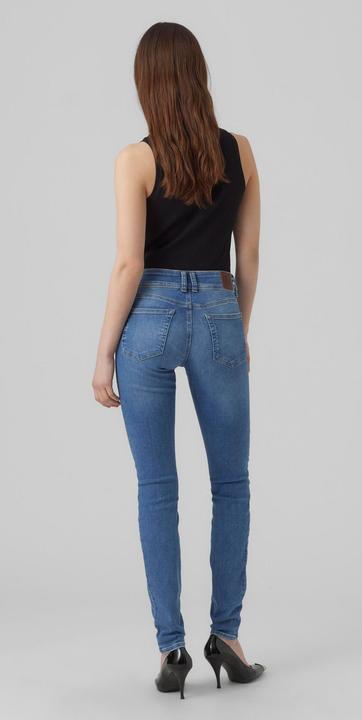 Immagine prodotto Vero Moda Jeans a vita media (32)