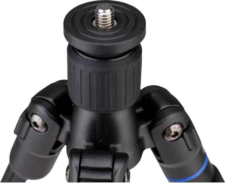 Actual product image Benro FIT19AIH0 Aluminum Tripod Kit (Metal)