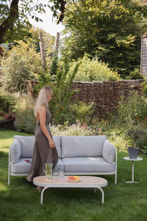 Actual product image Zuiver Vista Outdoor Coffee Table (62.50 cm)