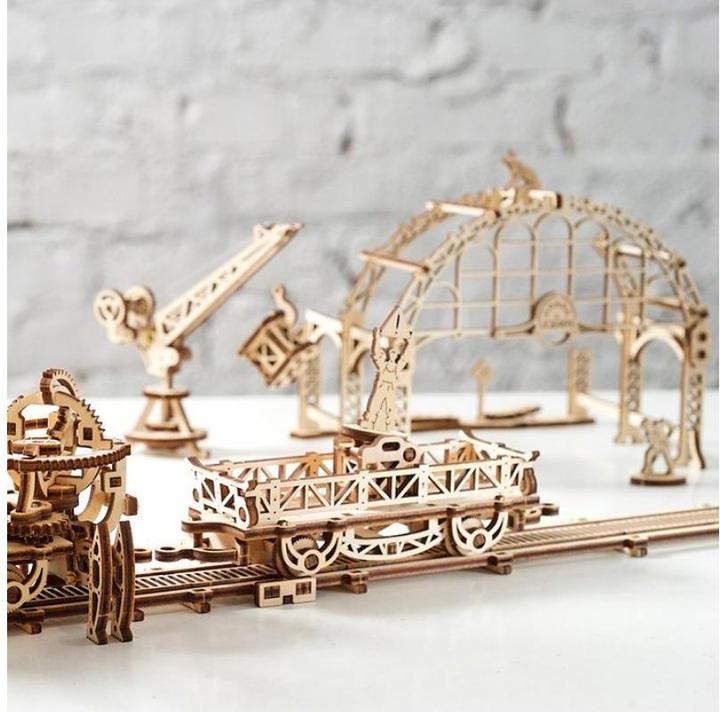 Actual product image Ugears Train Transshipment point
