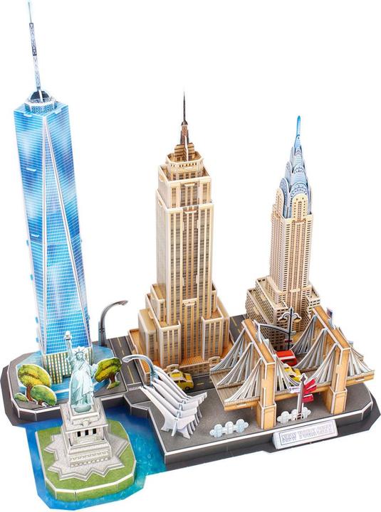 Actual product image Revell City Line New York (123 pieces)