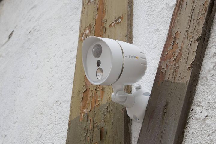 Actual product image Technaxx Surveillance camera HD outdoor camera with LED lamp TX 106 (1280 x 720 pixels)