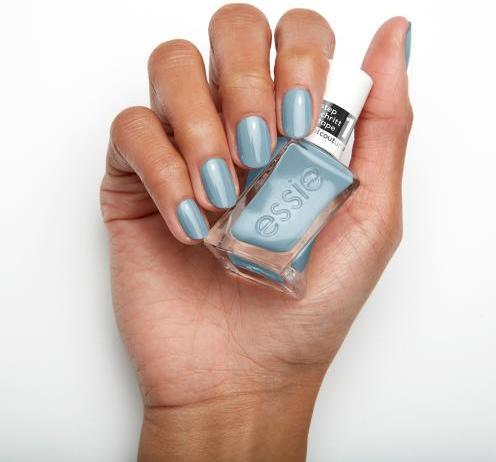 Actual product image Essie Gel Couture (135 first view, Gel-Effect Nail Polish)