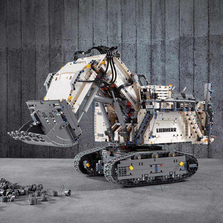 Produktbild LEGO Liebherr Bagger R 9800 (42100, LEGO Technic)