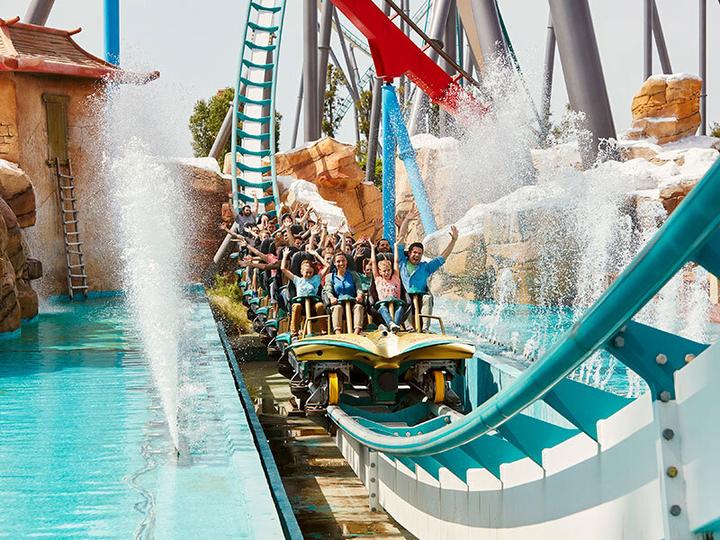 Immagine prodotto Smartbox Viaggio al parco PortAventura e Ferrari Land per 2 persone con 2 notti in hotel 4* (2 pers.)