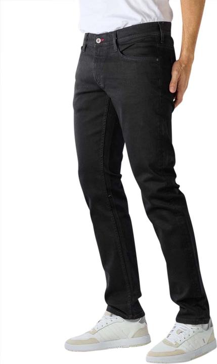 Actual product image Mustang Oregon Tapered Jeans black black (W35/L36)