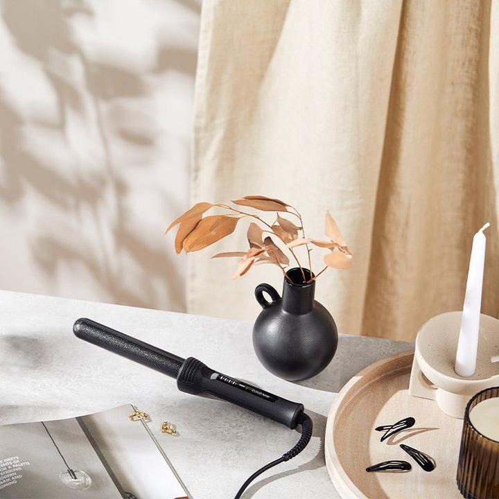 Actual product image Cloud Nine Curling Wand Gift Set (25 mm)