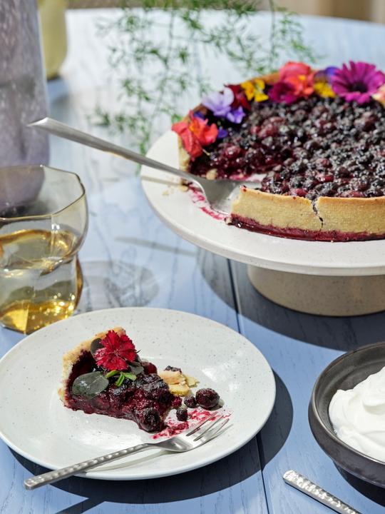 Produktbild Broste Copenhagen Nordic Cake Plate, Stoneware - Vanilla