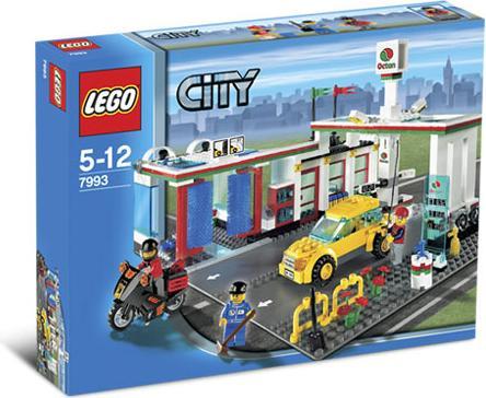 Produktbild LEGO City Tankstelle