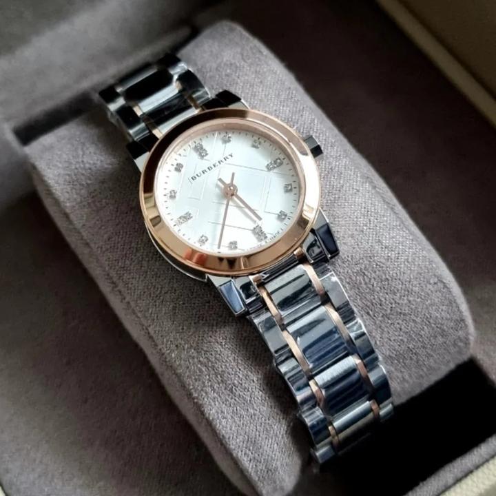 Image du produit Burberry La ville (Swiss Made, 26 mm)