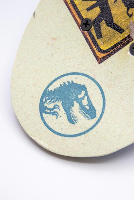 Actual product image Jurassic World Dominion Mini Skateboard Out Of Wood 43x12x8 cm