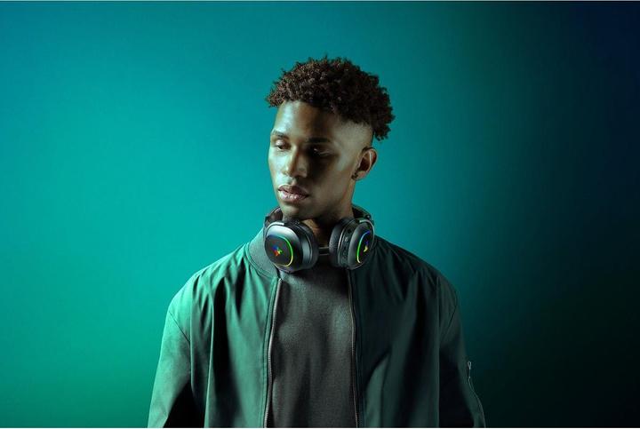 Image du produit Razer Barracuda x Chroma (Sans fil)