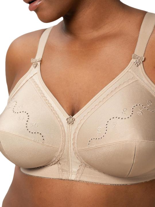 Actual product image Triumph Doreen + Cotton 01 N (75 D, Single pack)