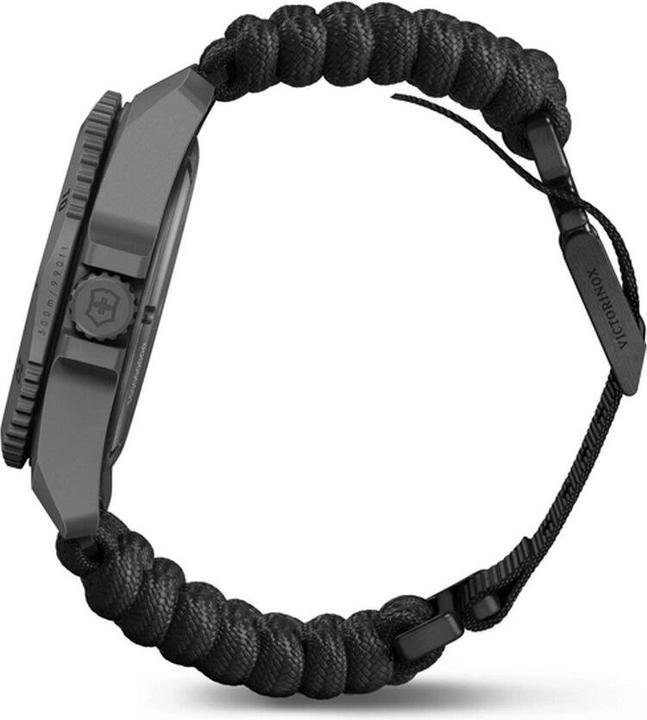 Actual product image Victorinox Dive Pro Quartz (Diving watch, 43 mm)