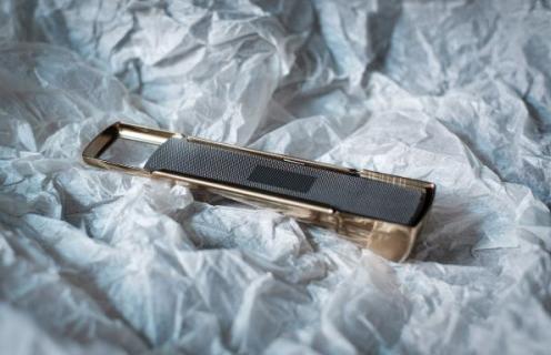Immagine prodotto Drosselmeyer DDG Infusore in acciaio inox colino per tè e cucchiaio 2 in 1 Elegante design svedese Oro