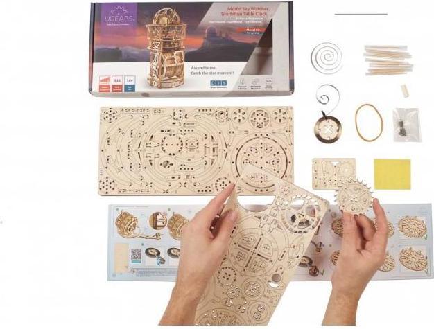 Produktbild Ugears Tourbillon-Tischuhr Sternengucker
