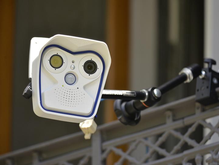 Actual product image Mobotix M16B (3072 x 2048 pixels)