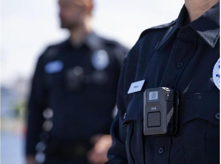 Actual product image Axis W102 BODY WORN CAMERA (1920 x 1080 Pixels)